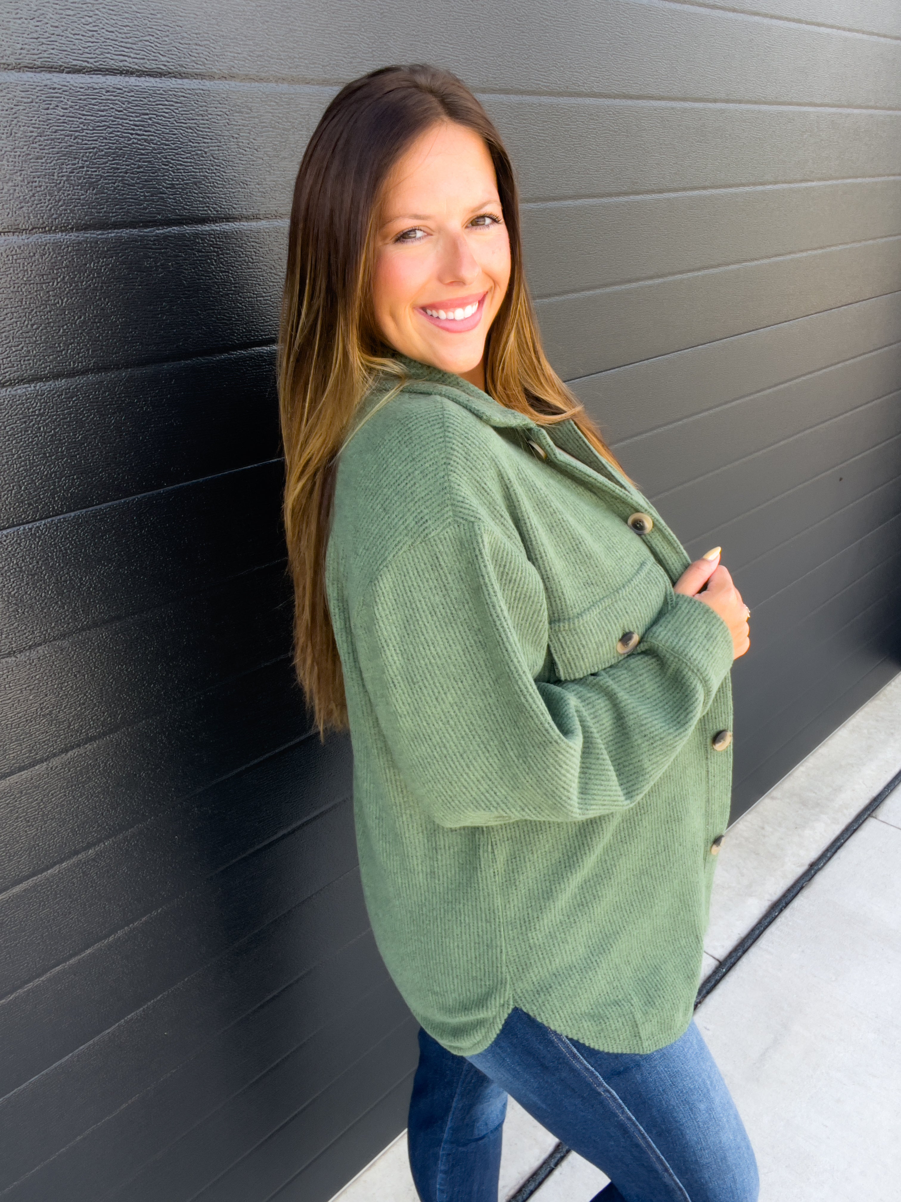 Cozy Oversized Shacket - Forest Green