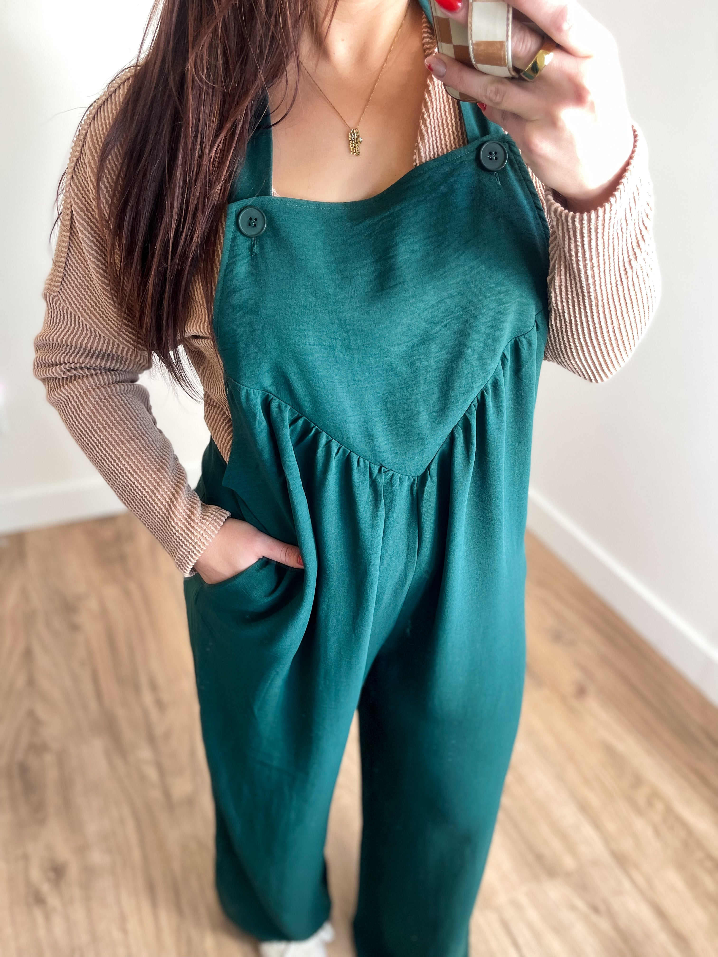 Effortless Chic Wide-Leg Jumpsuit - Forest Green