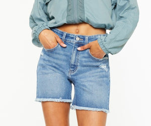 Eden High Rise Shorts - Medium Wash