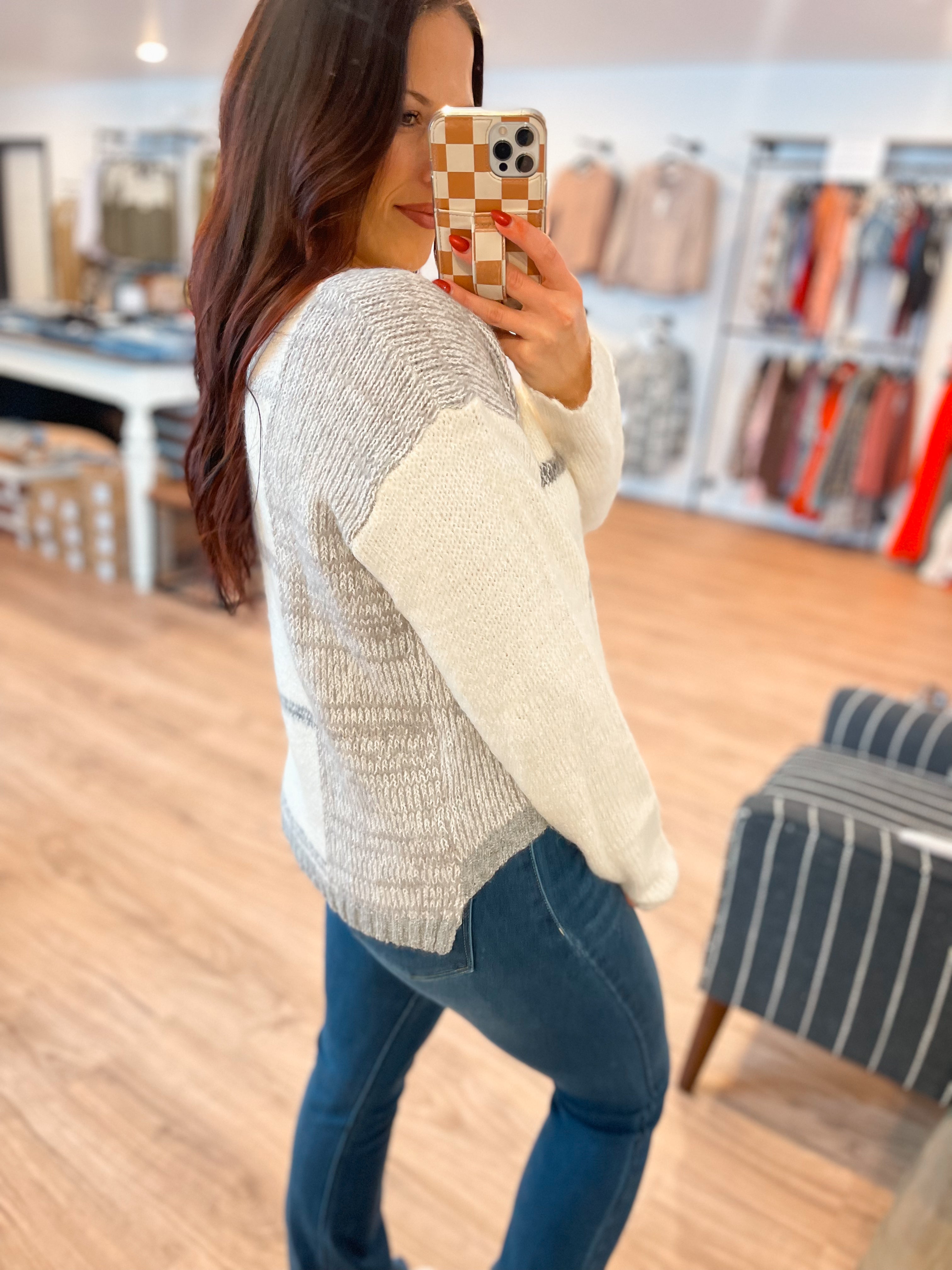 Mona Knit Stripe Pullover Sweater - White/Gray