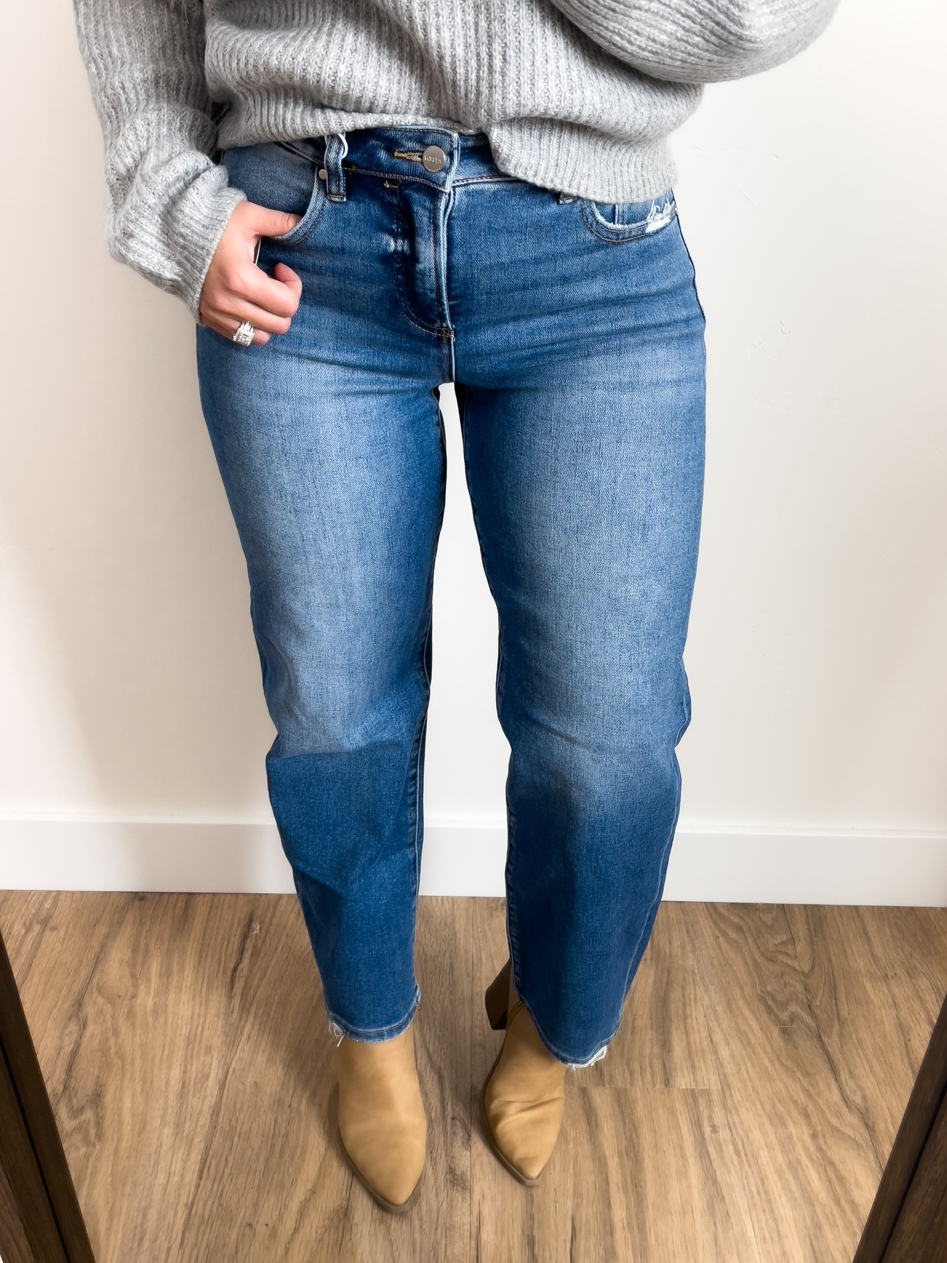 TUMMY CONTROL HIGH RISE ANKLE SLIM BARREL JEANS