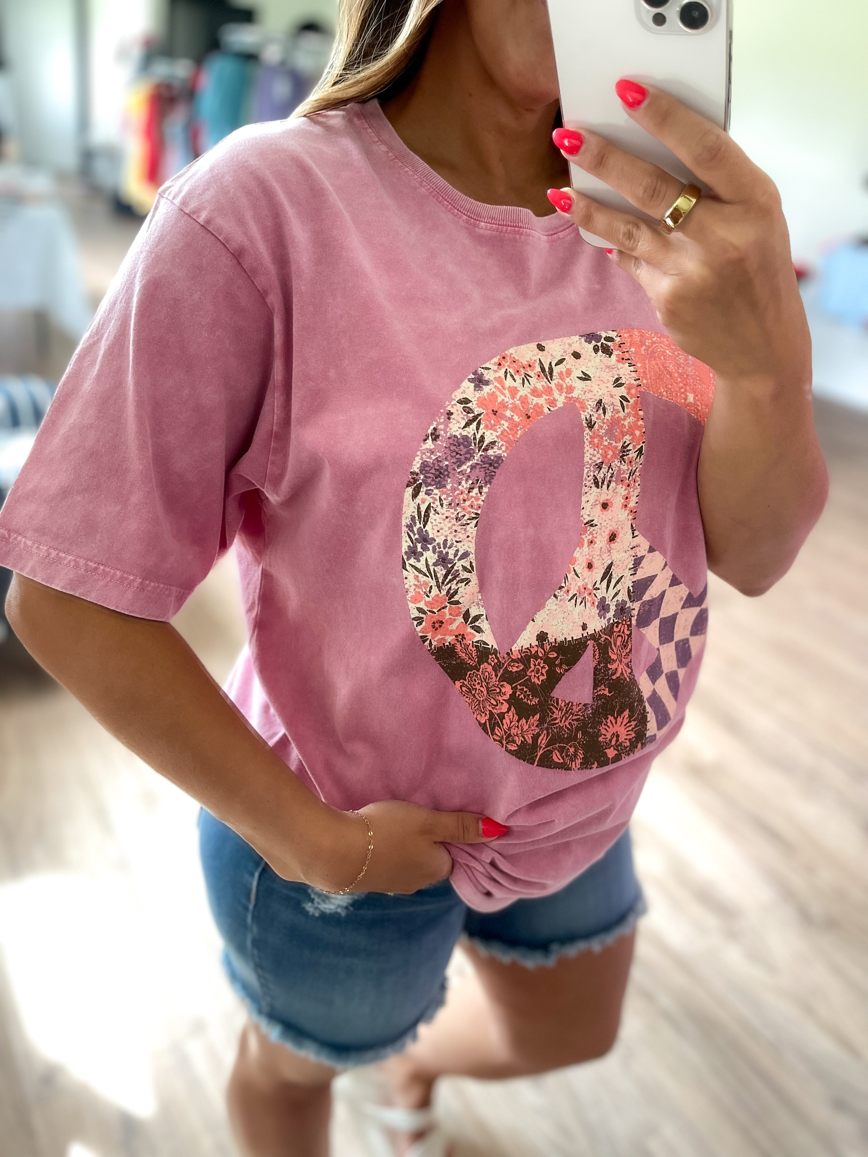 Boho Peace Floral Graphic Tee - Pink