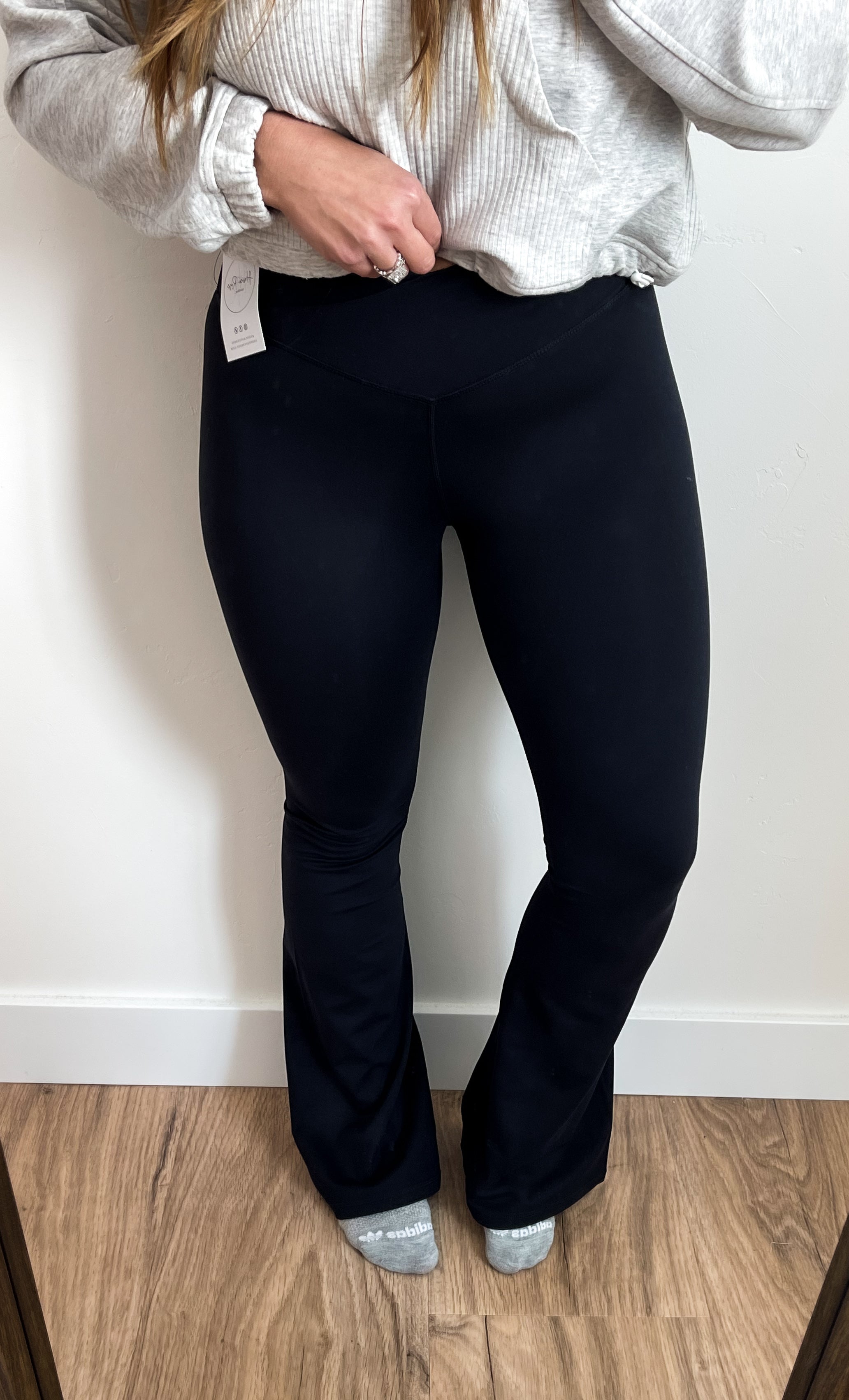 Venice Crossover Waist Yoga Pants: BLACK