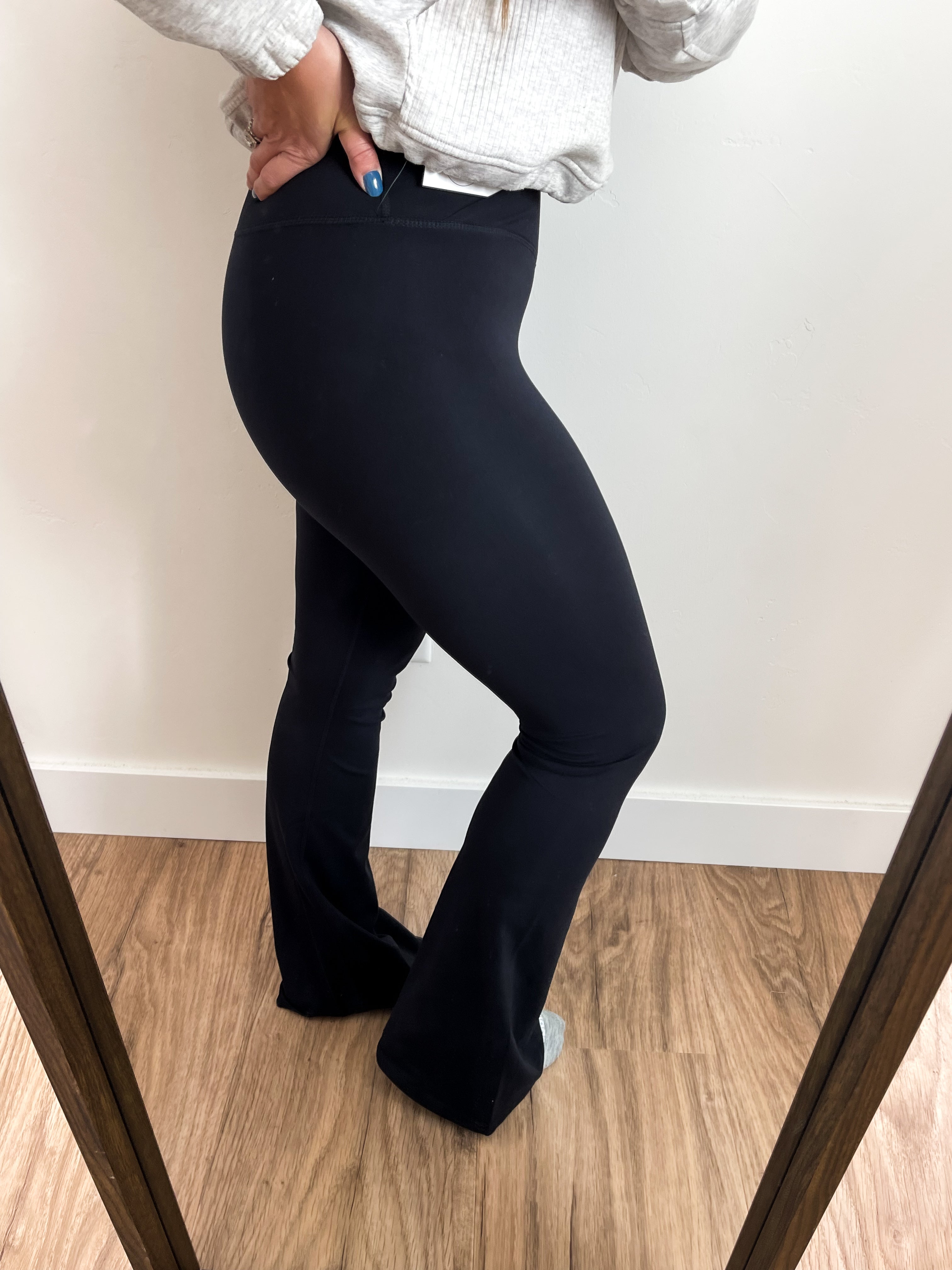 Venice Crossover Waist Yoga Pants: BLACK