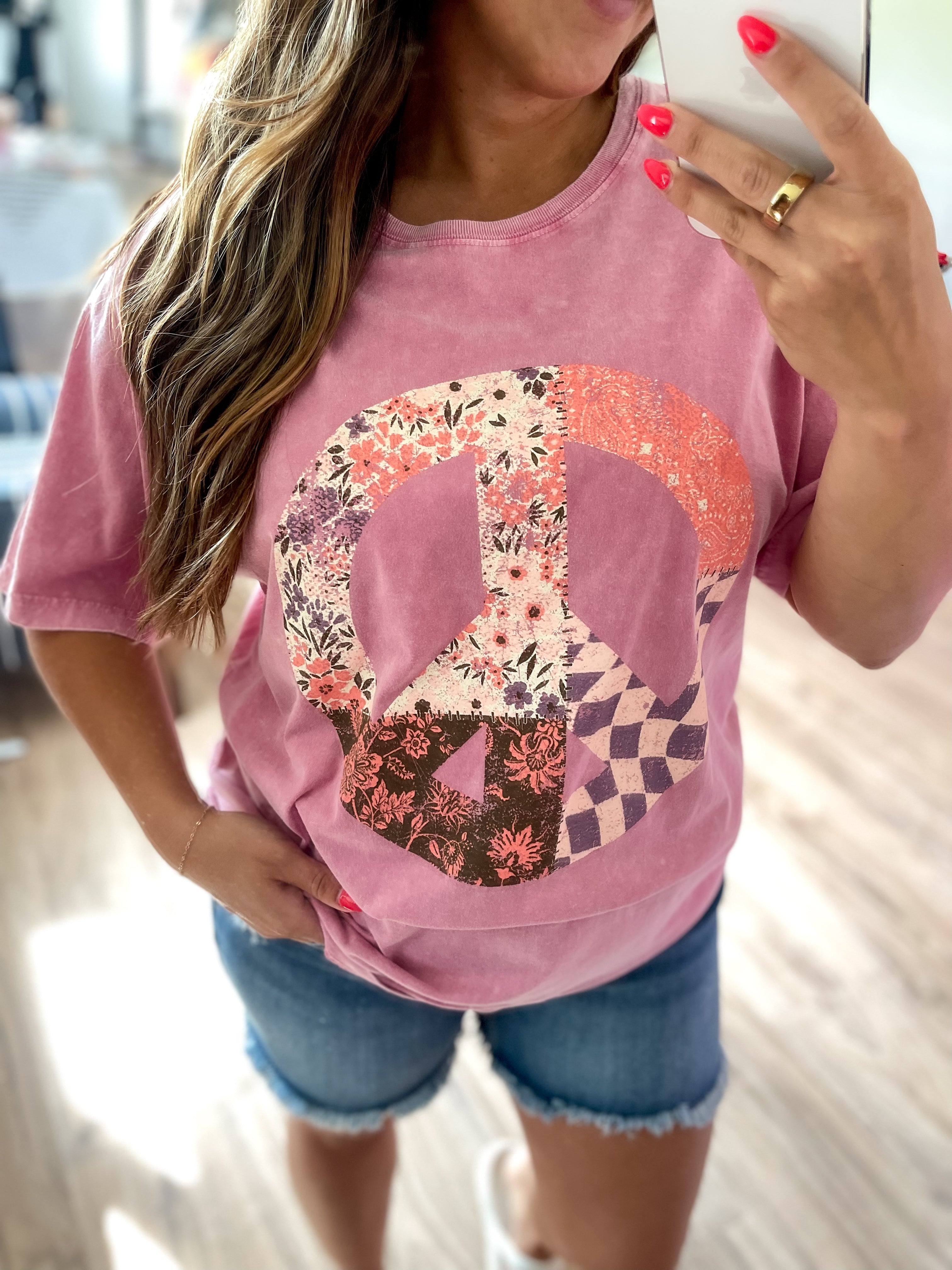 Boho Peace Floral Graphic Tee - Pink
