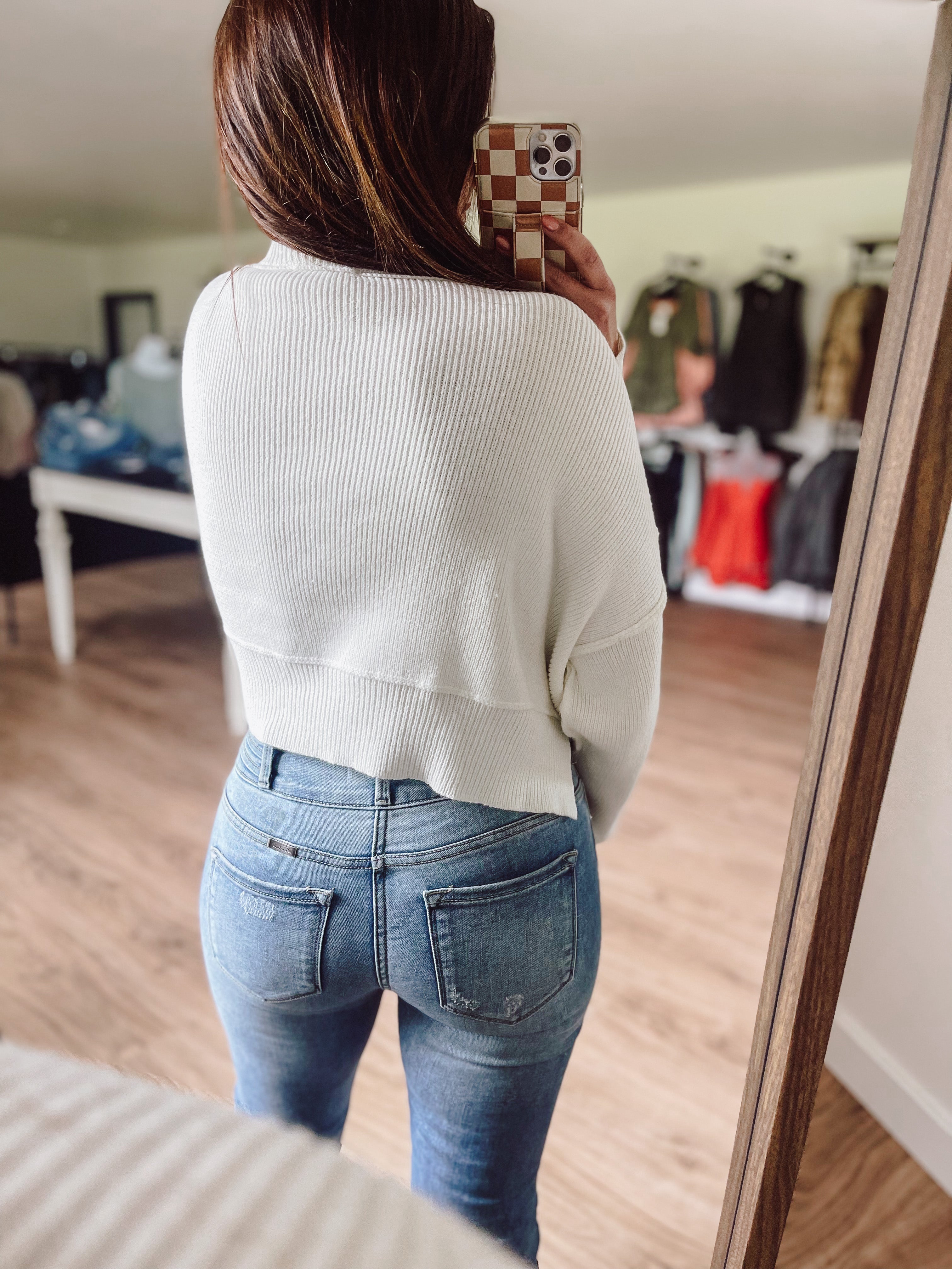 Lainey Cropped Sweater - Ivory